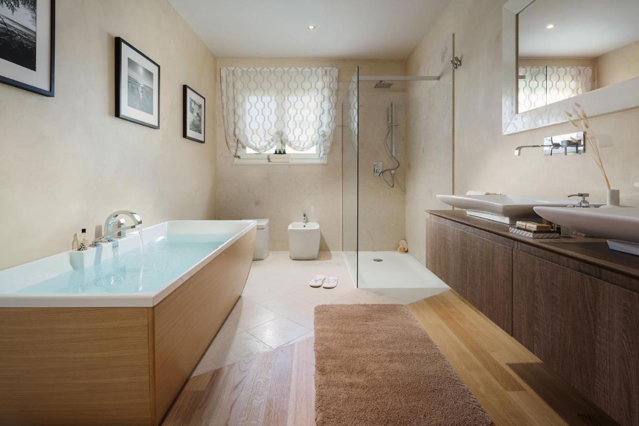 Villa Melita by HMZ Villas Tar-Vabriga Exteriör bild